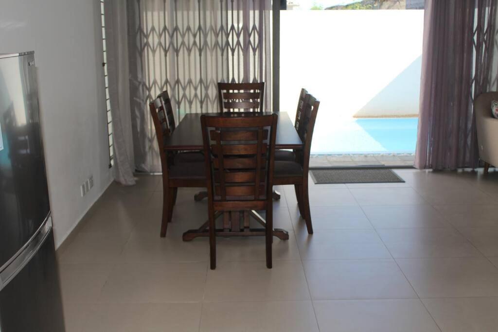 Duplex- Flic en Flac, Mauritius view 5