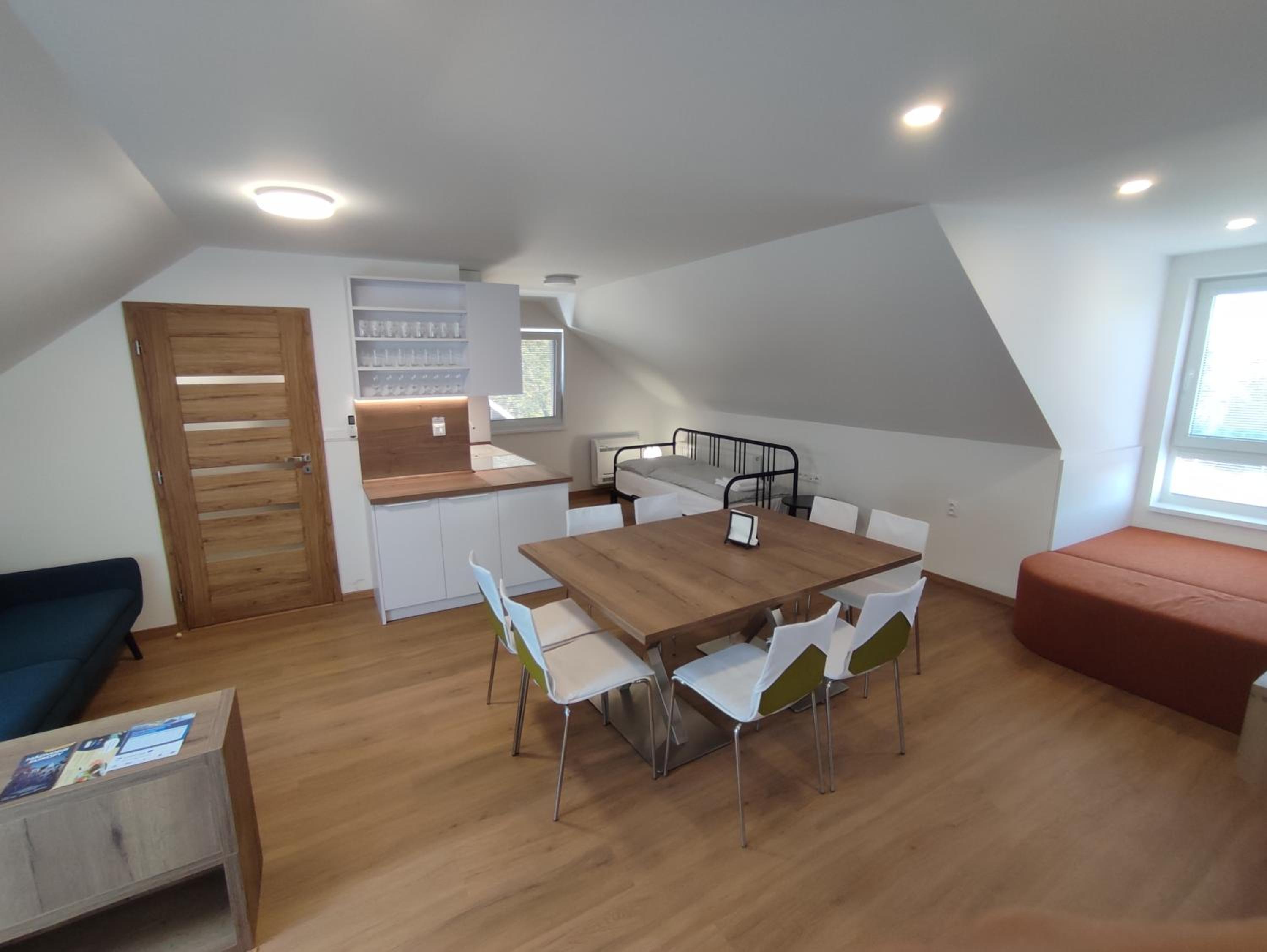 apartmánový dom rodiny BÖJTÖS Patince