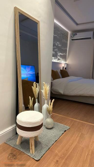 Modern studio with self check-in