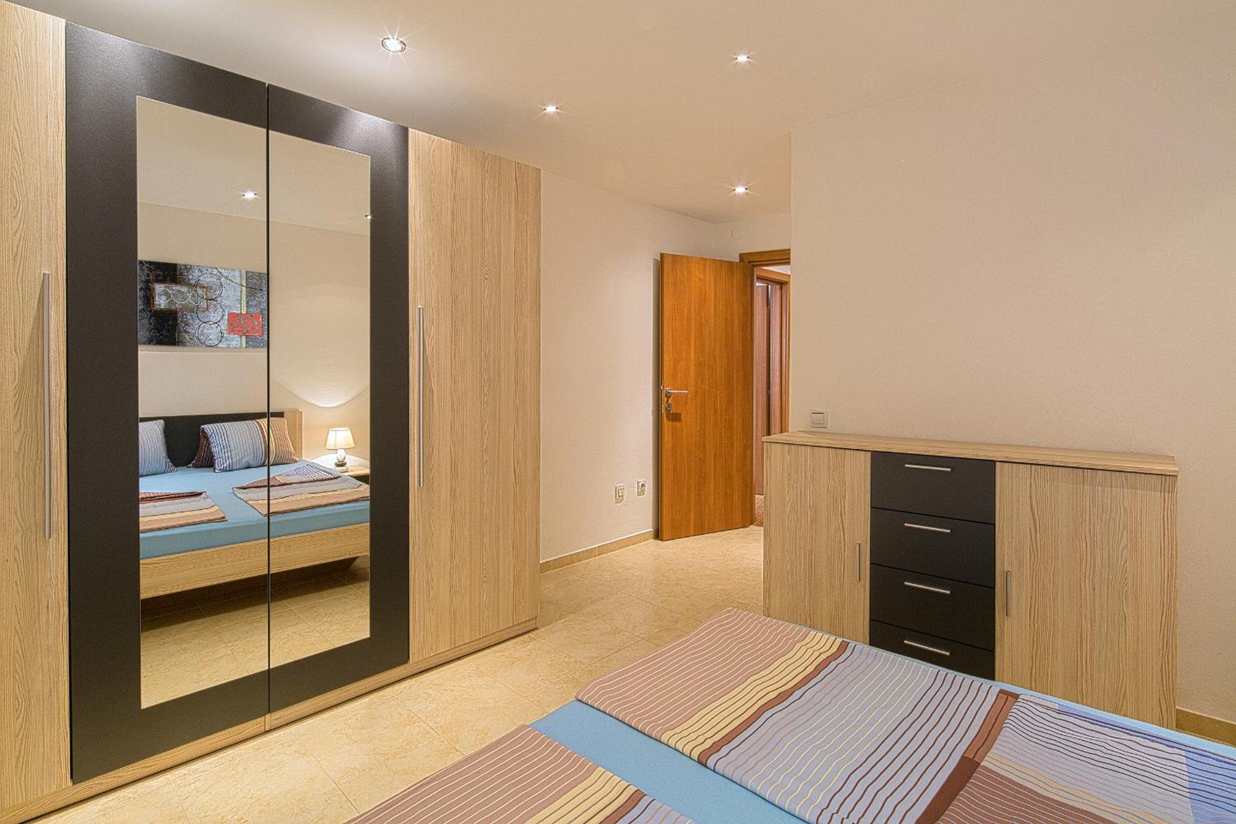 Montelux Apartments