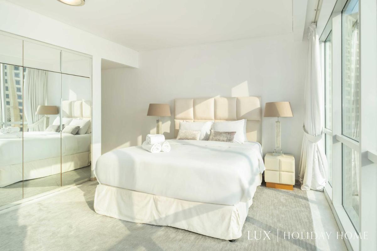 LUX - The Luxury Sunny JBR Beach Views