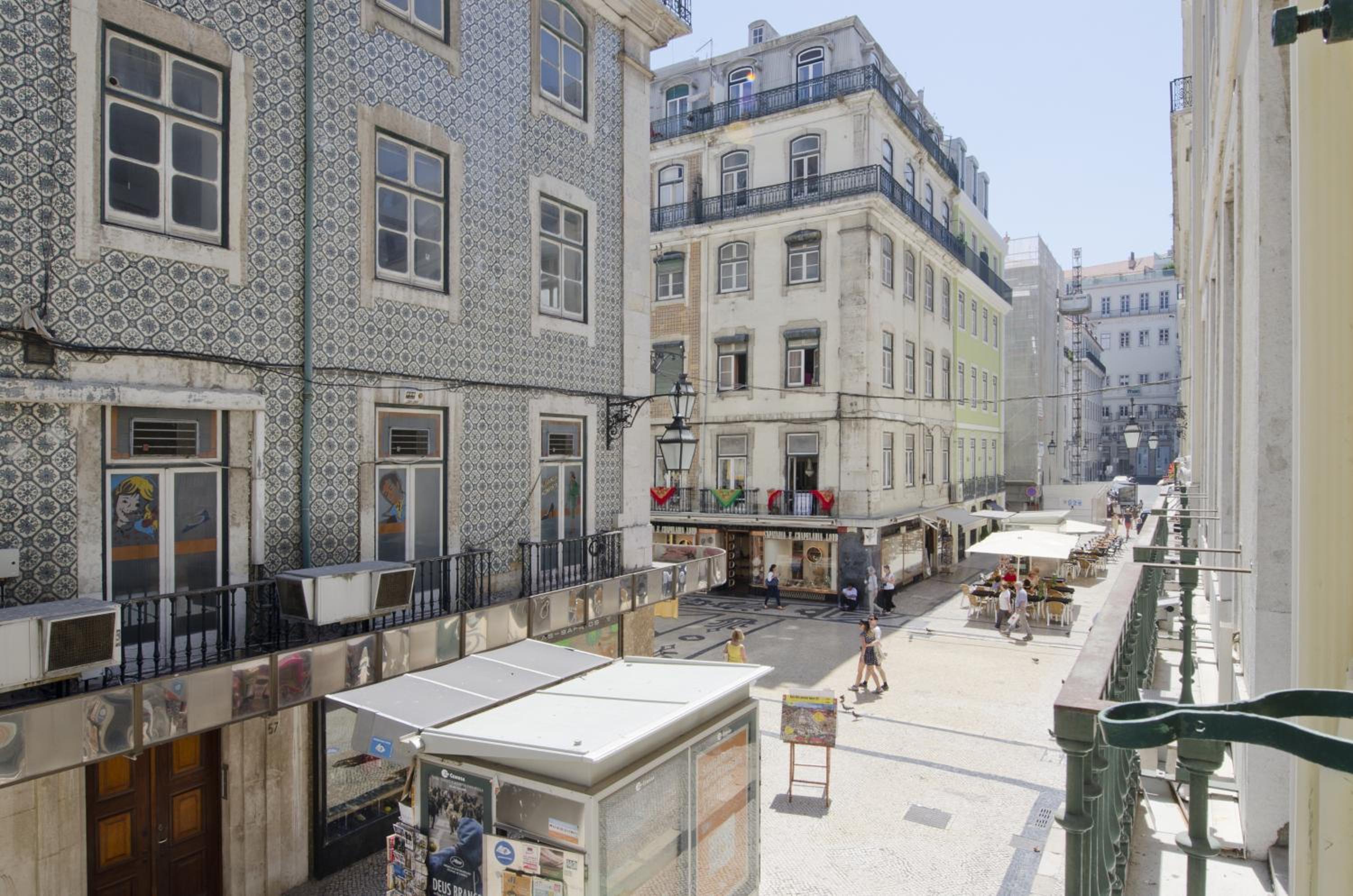 Feel Lisbon B&B view 2
