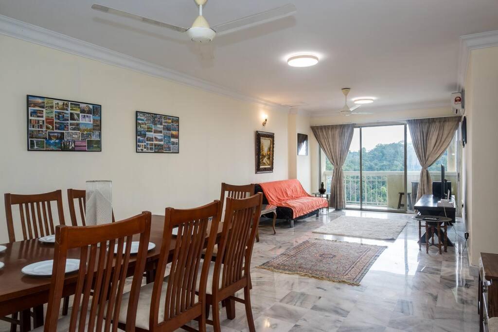 MyRehat Puncak Anthenauem 3 Bedroom
