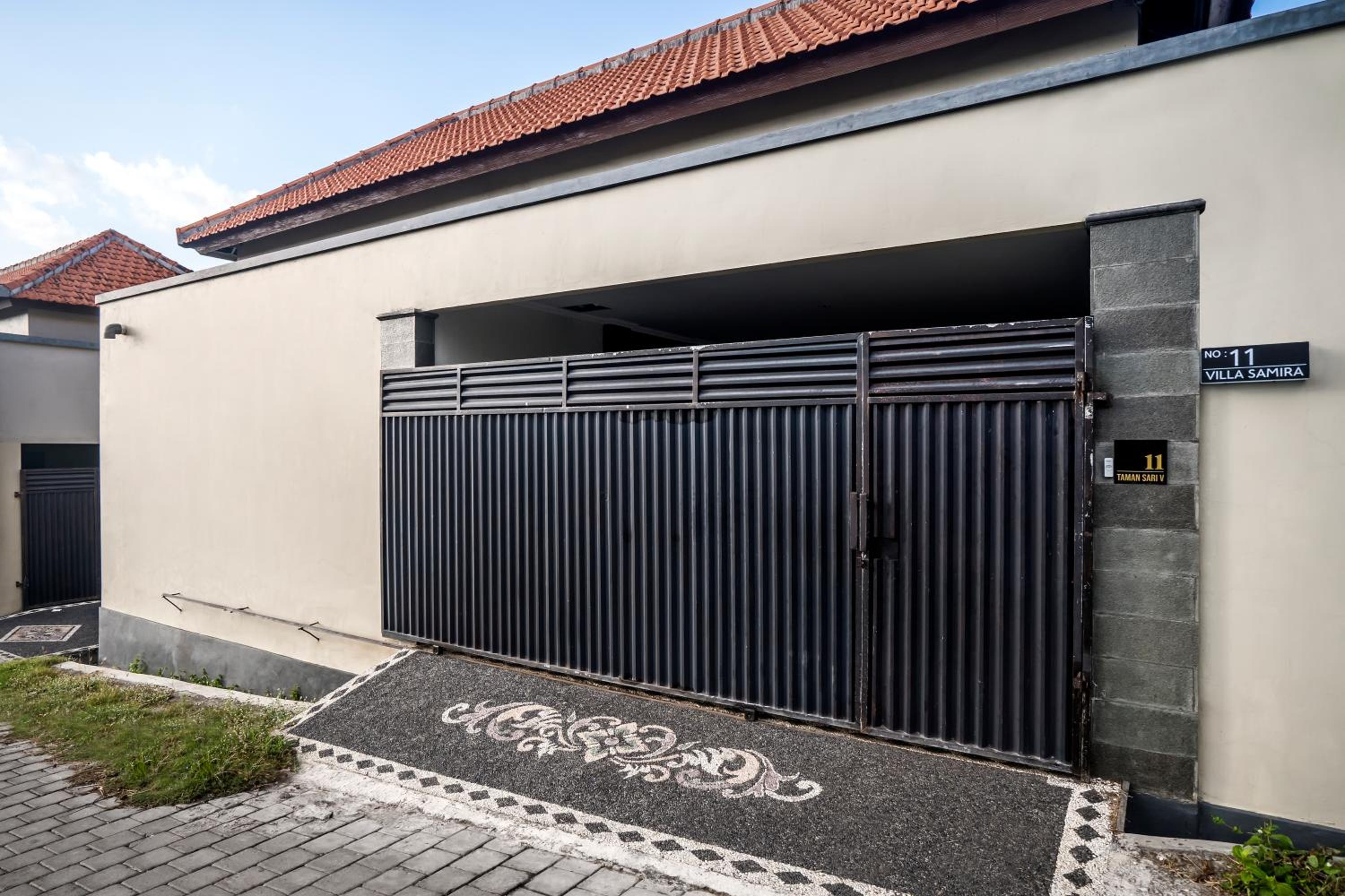 Hotel BRAND NEW Villa Samira, 5mn to Seminyak - Image 1