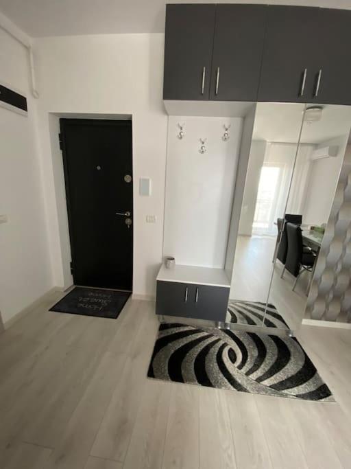 Happy apartment 1