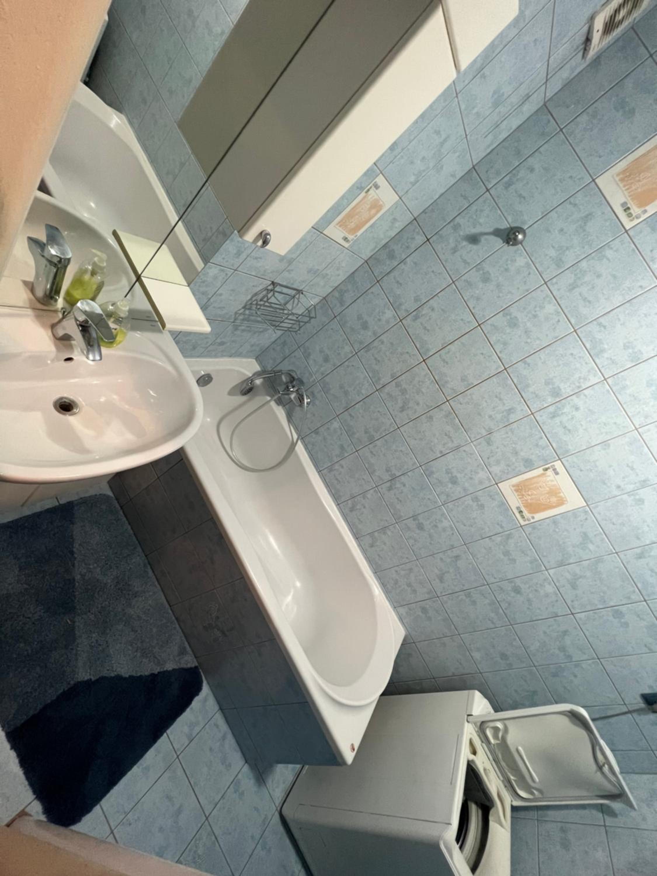 Self-Check- 2-bedroom comfortable apartment view 5
