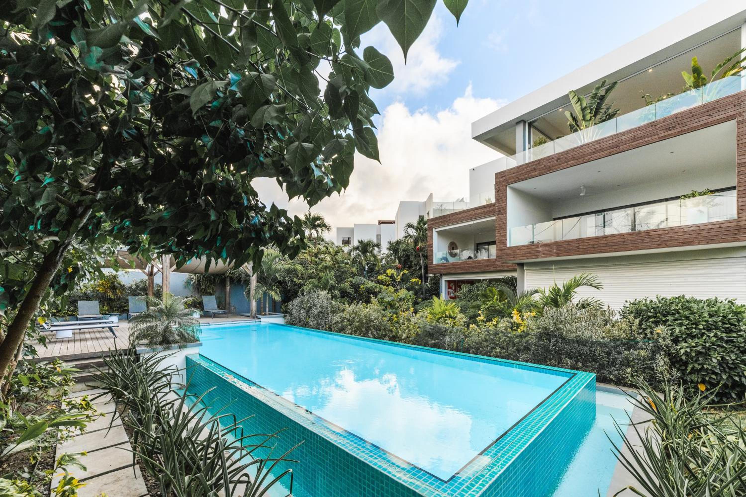 Modern Penthouse - Nautilya BS1 view 3