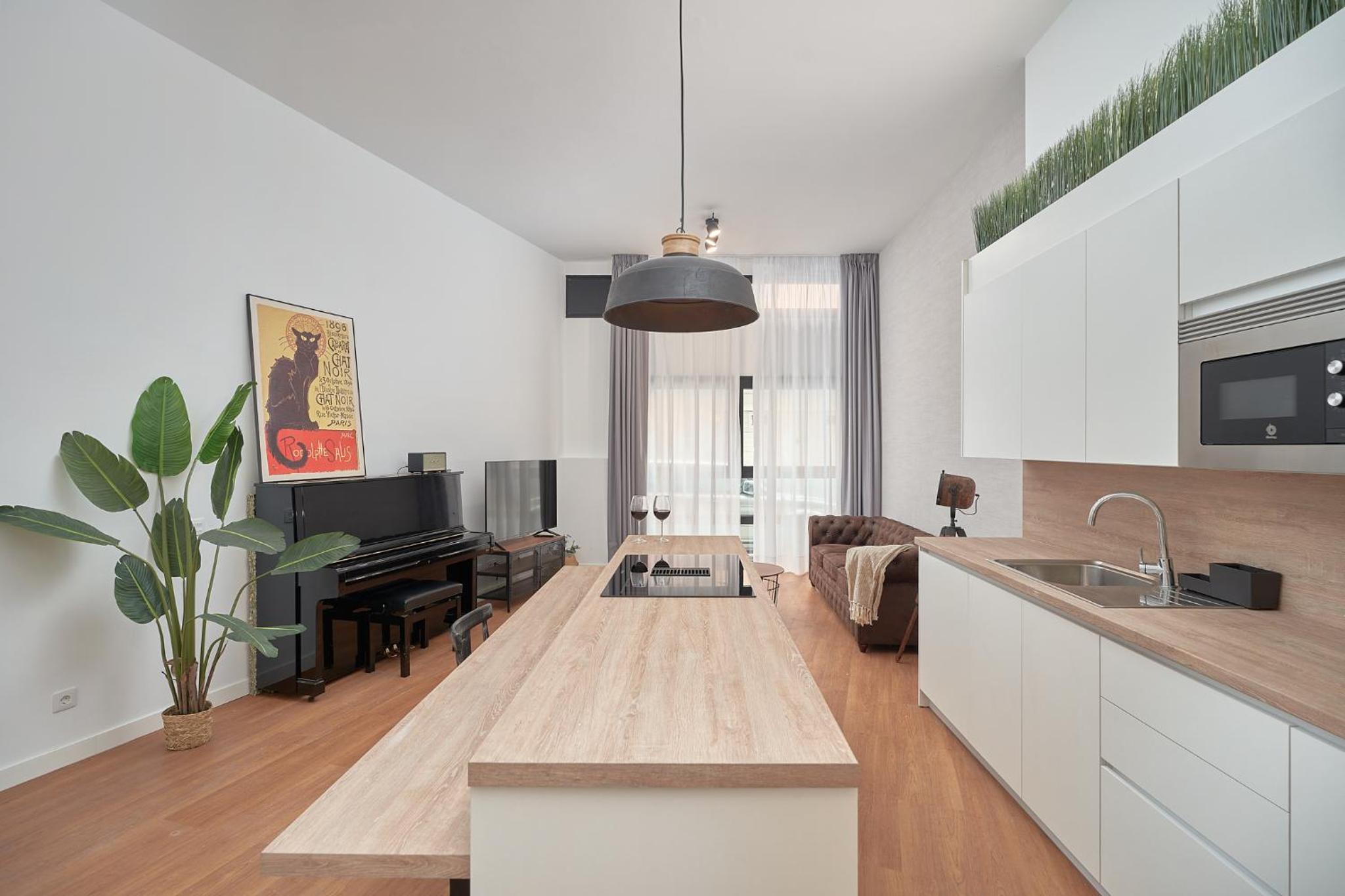 Mary Sánchez Beach Apartments