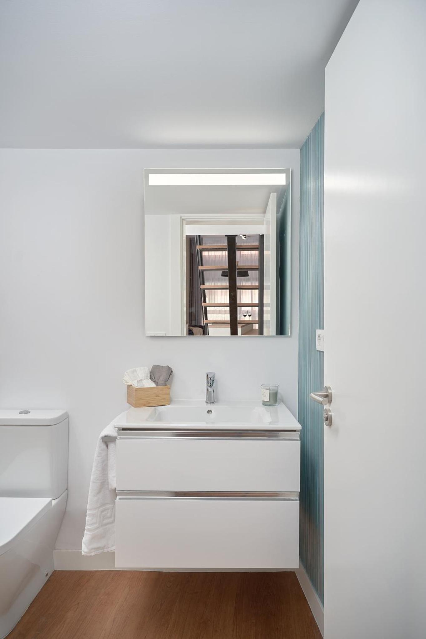 Mary Sánchez Beach Apartments