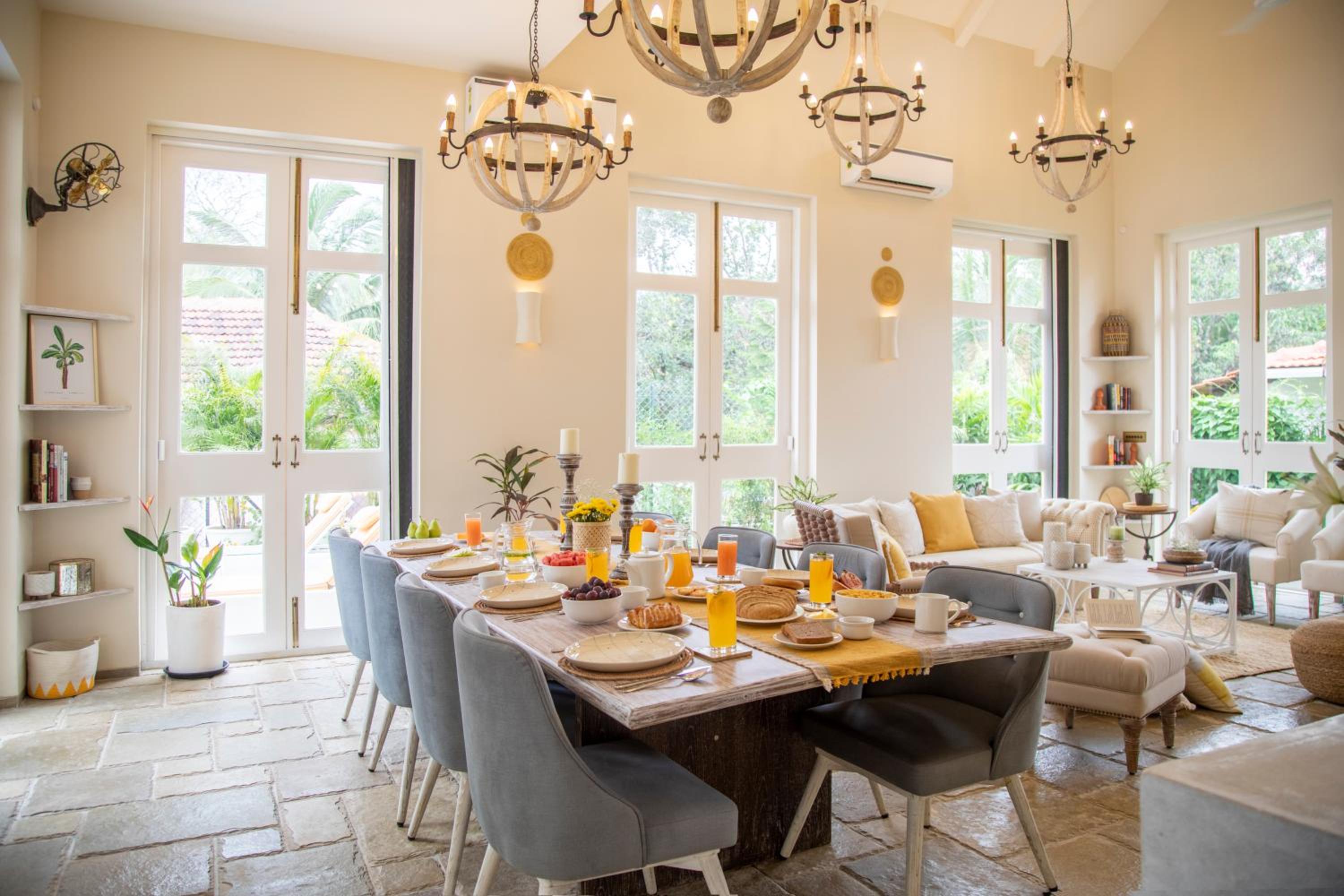 dining