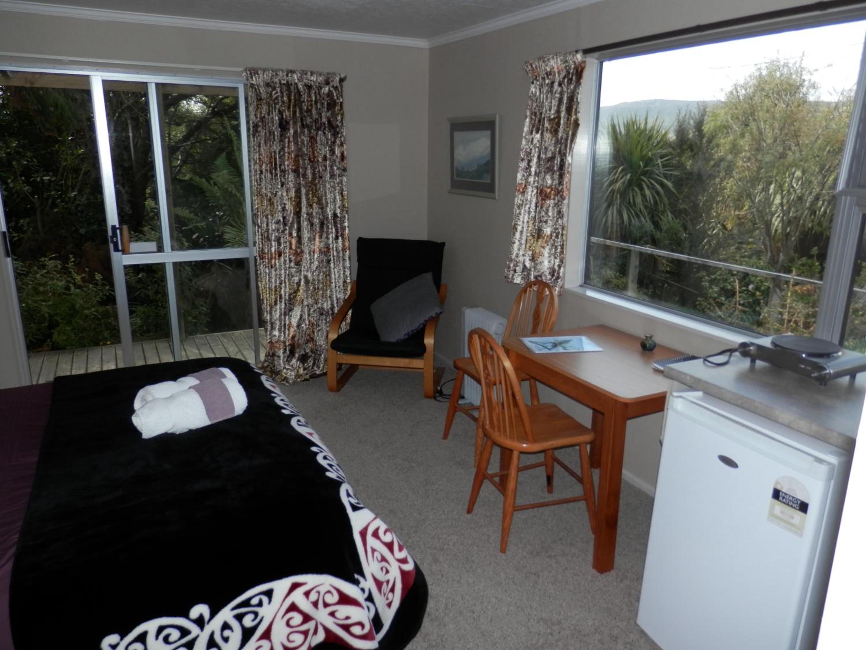 Papatowai Kereru Cabin view 2