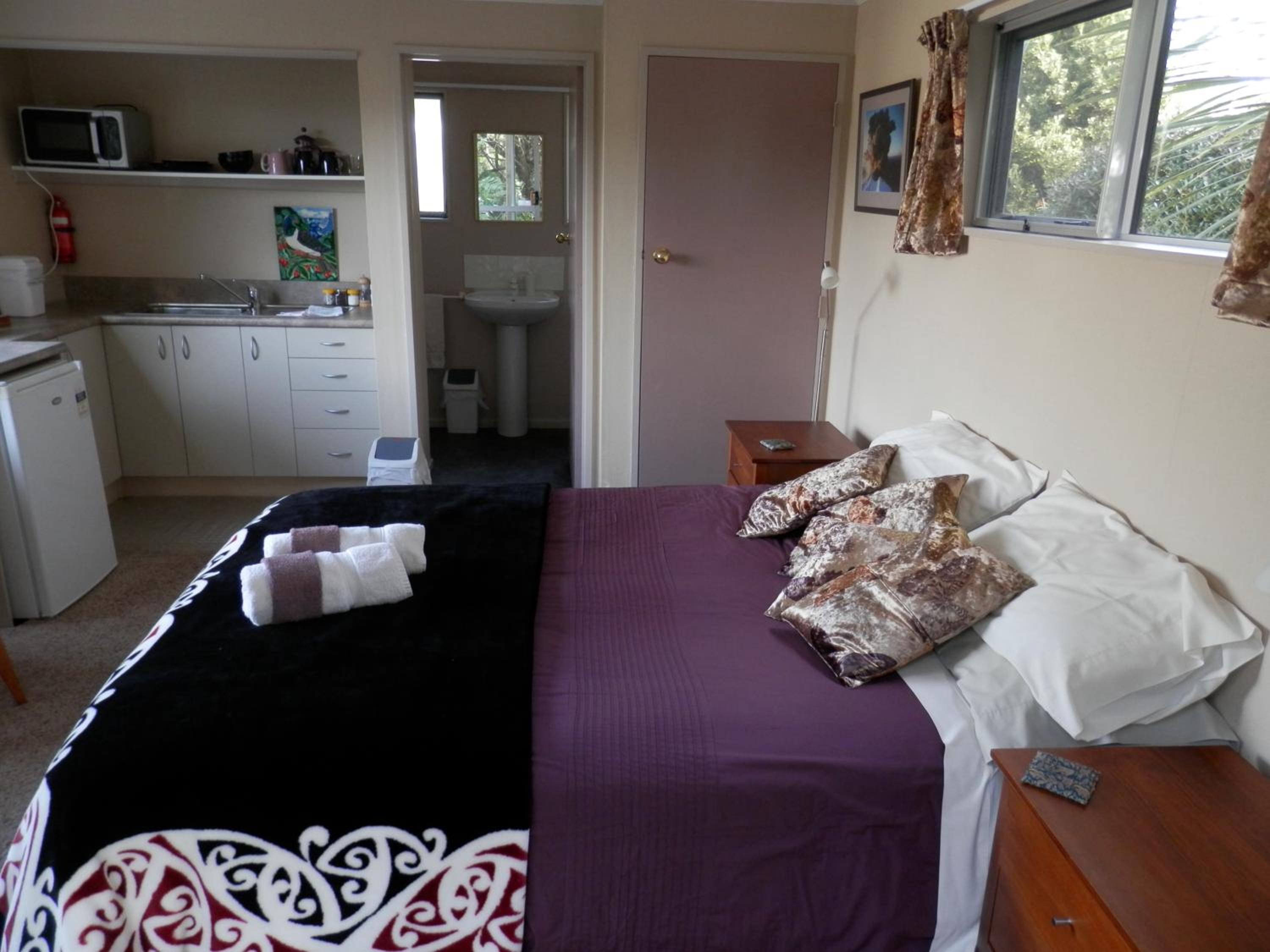 Papatowai Kereru Cabin view 5