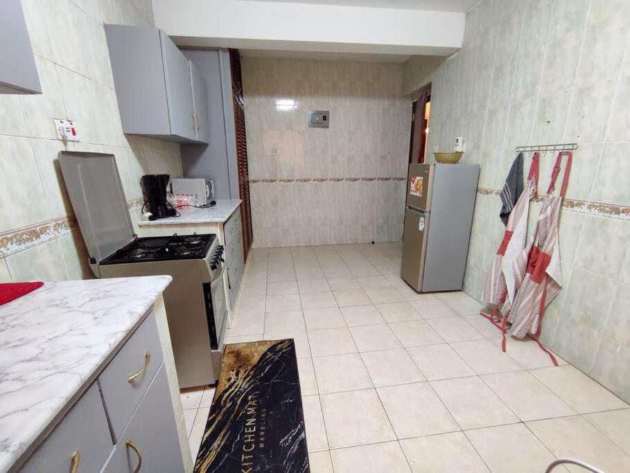 Rorot 2 bdrm at Kilimani Nairobi view 4