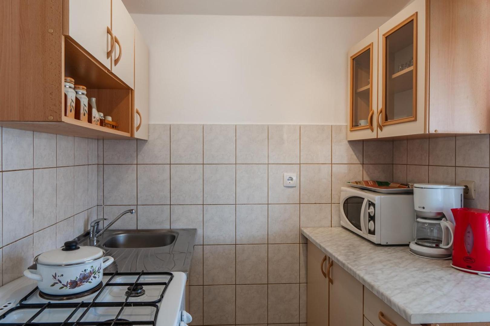 Apartments Lecek