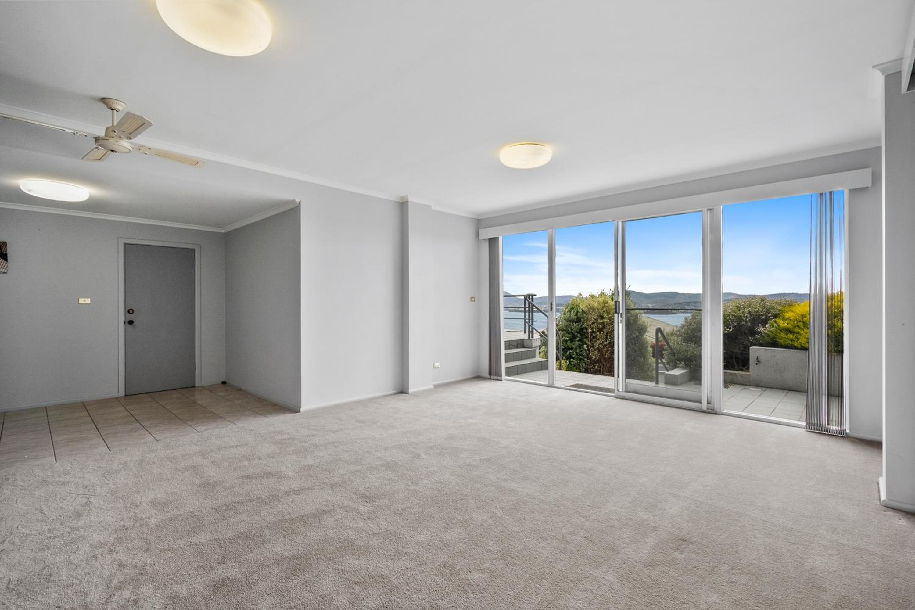 Super nice house with luxury sea view - shared house