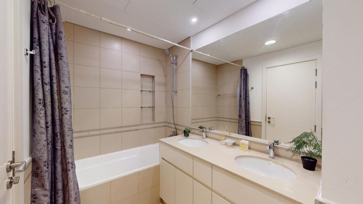 Primestay - Zahra Breeze 4A, Town Square