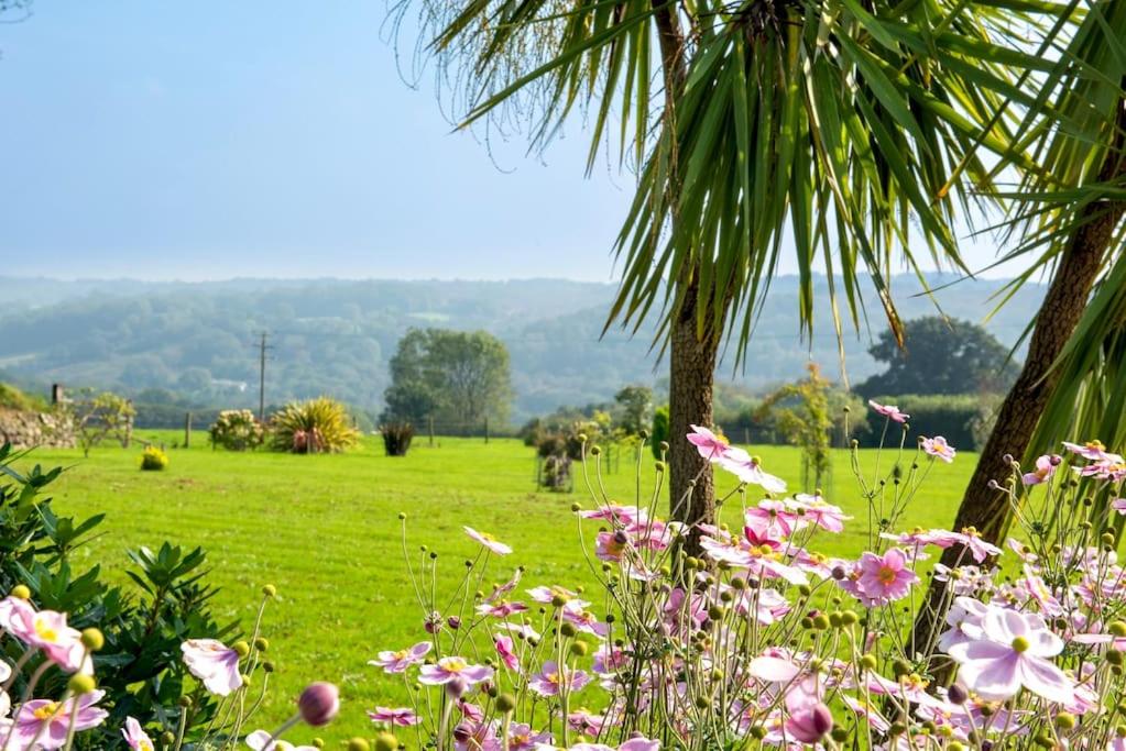 Luxury Country Cottage - Apple Pie Luxury Escapes