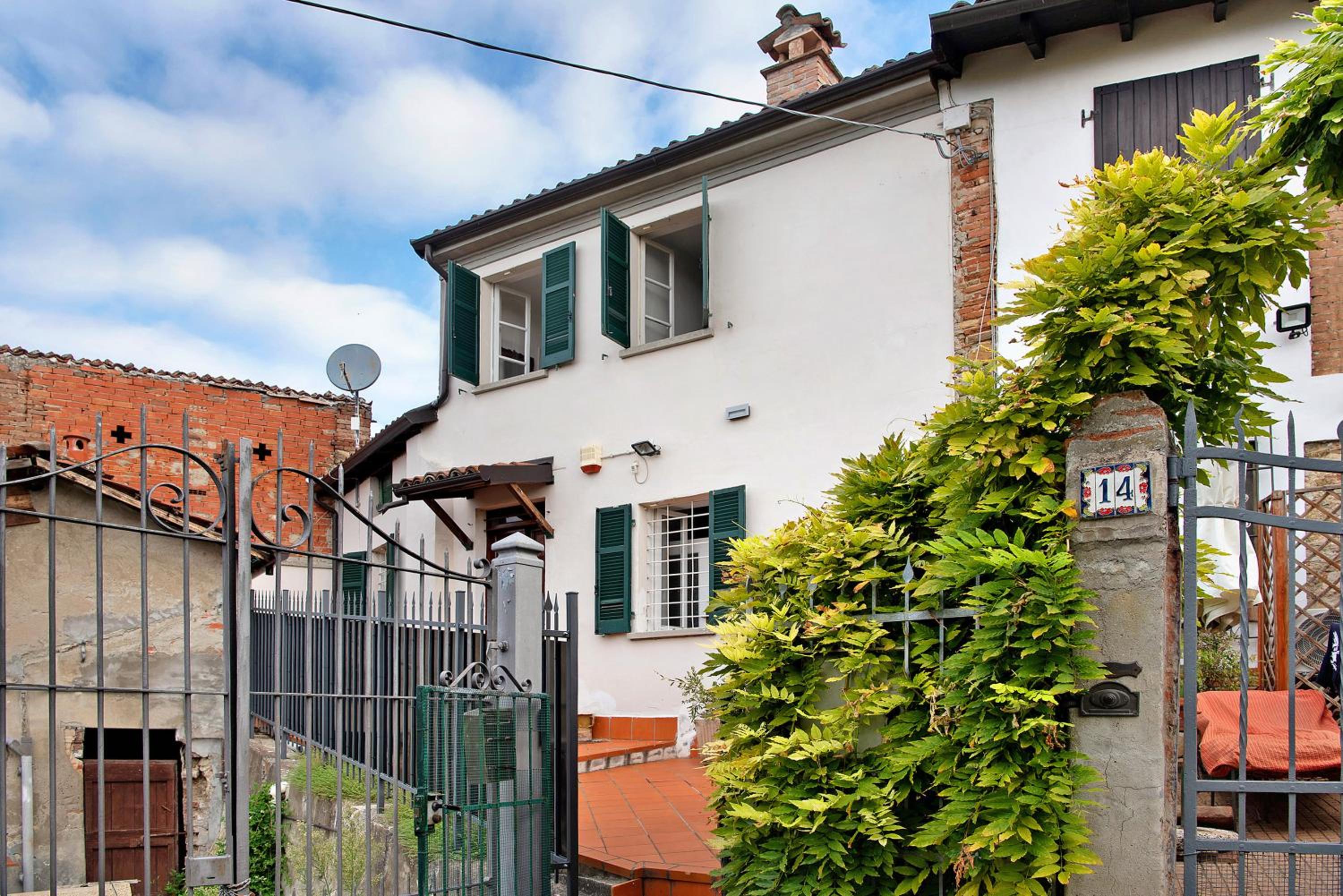 Casa Cigana view 2
