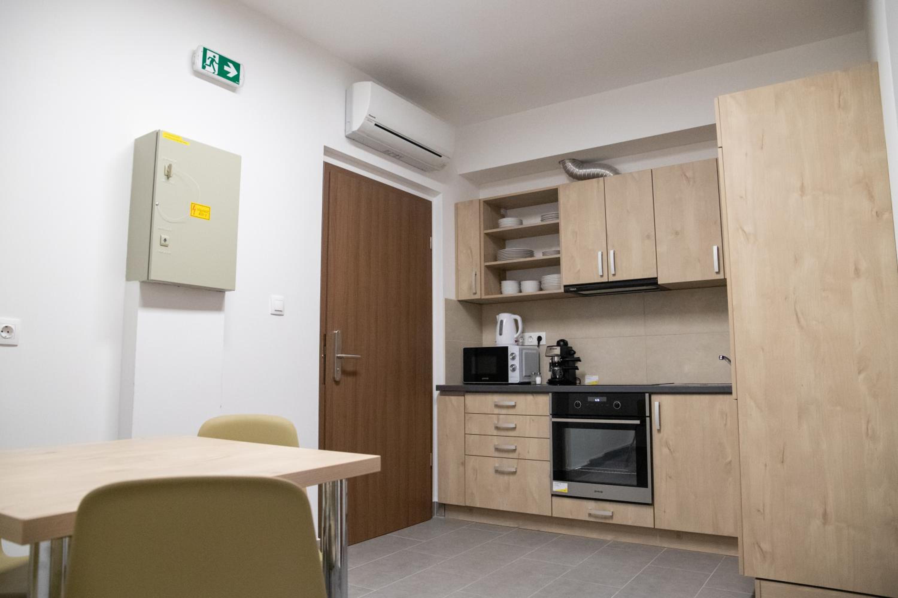 Rozmaring Apartmanház
