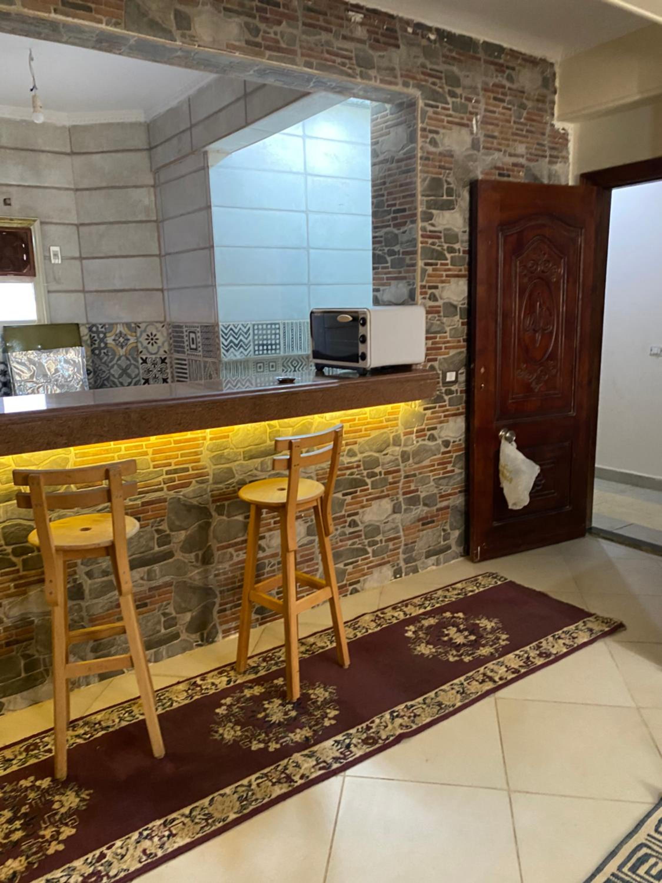 Sunny airport studio New Cairo