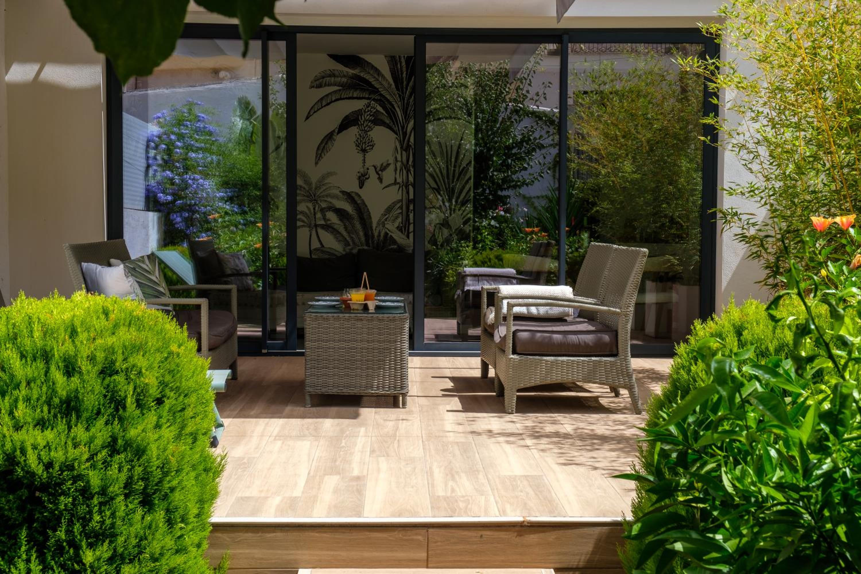 balance & terrace
