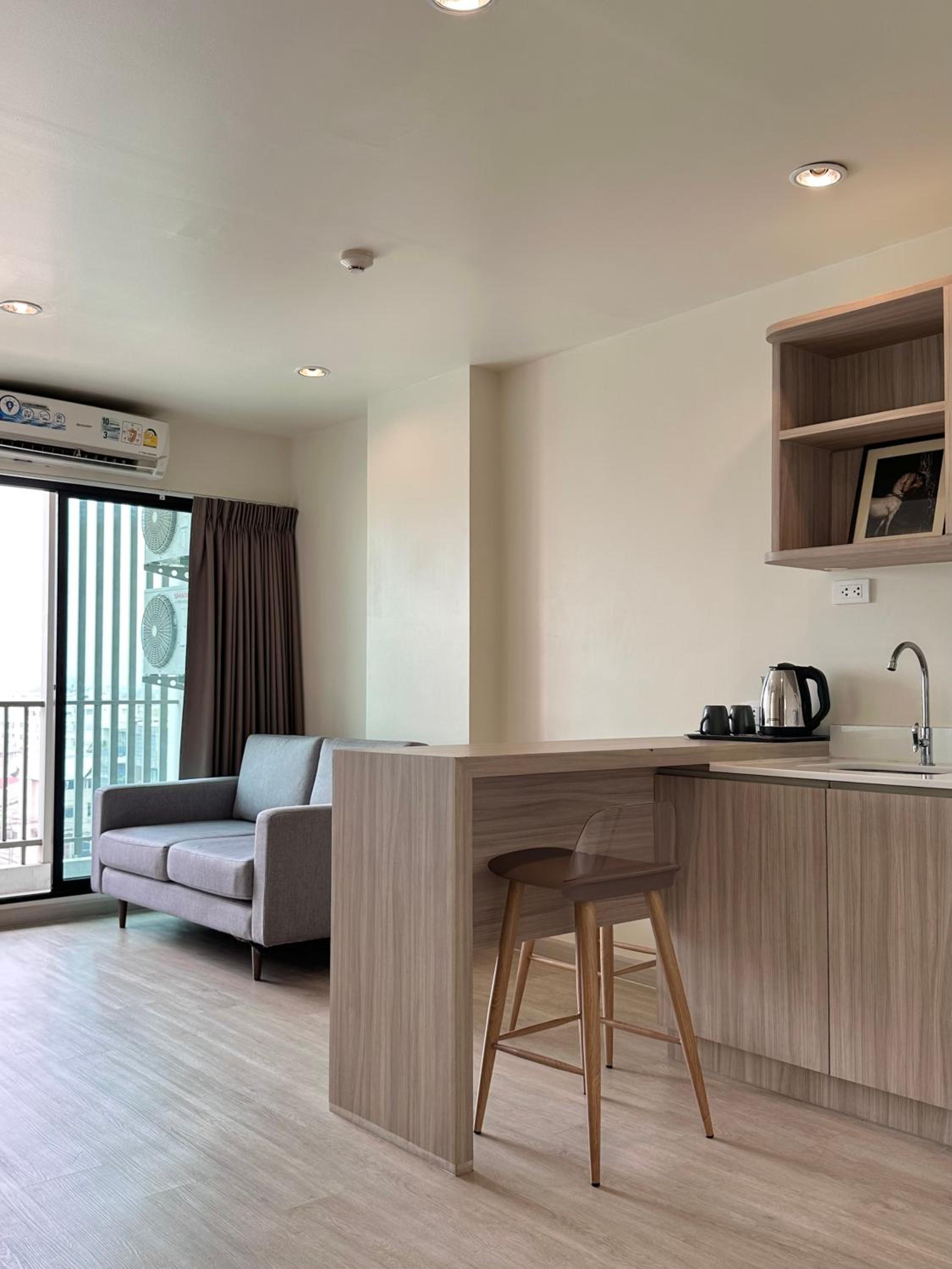 The View Chaengwattana 14