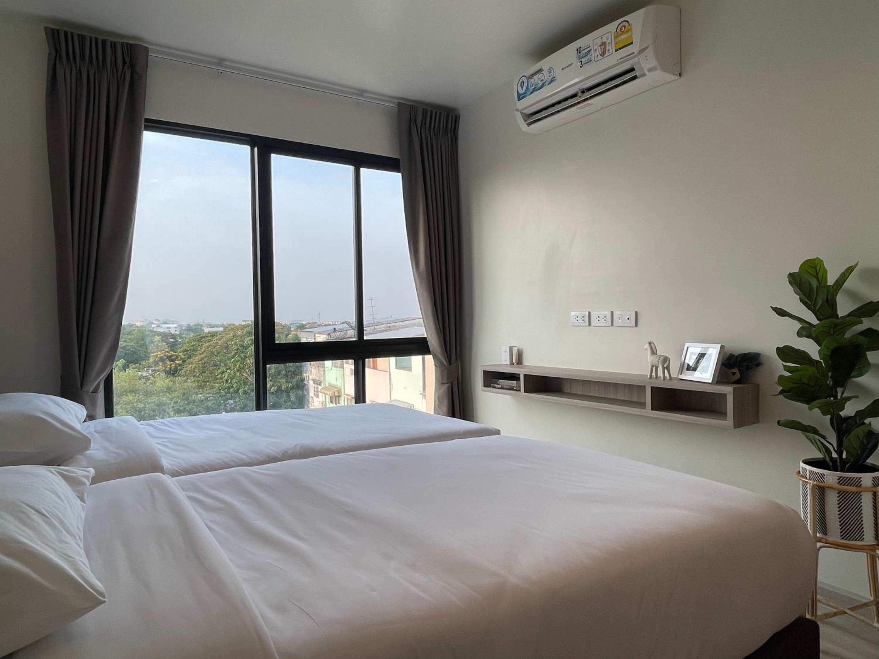 The View Chaengwattana 14