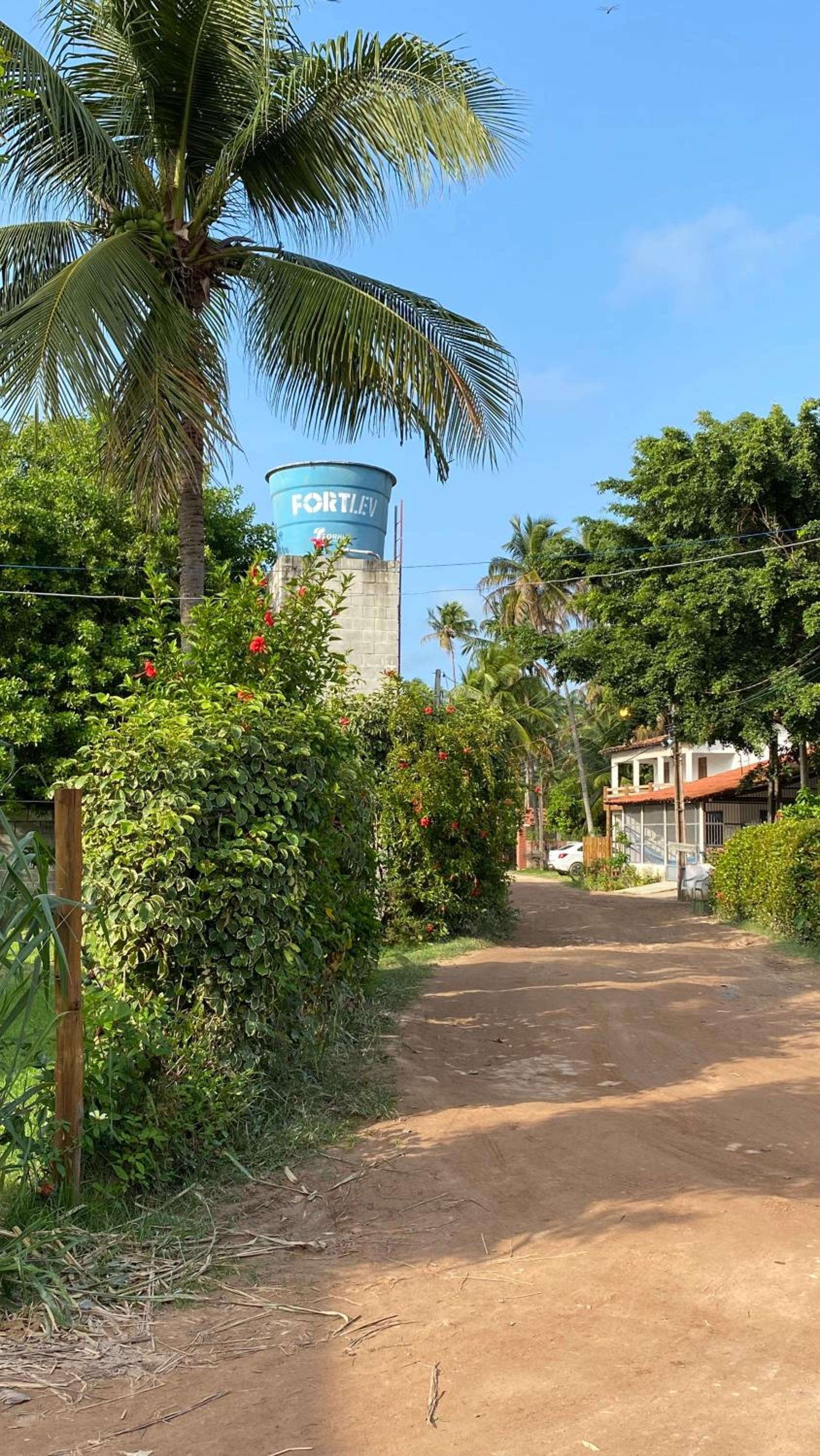 A Casa de Ponta-Simplicidade e Requinte -Estrutura Completa a 150m da praia