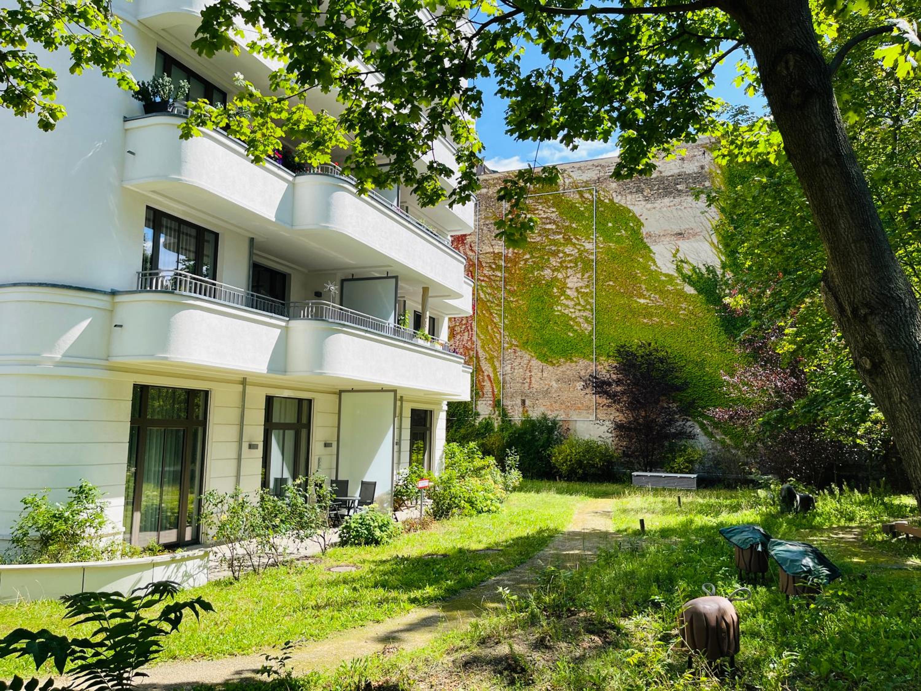 Modern Apartment in Mitte