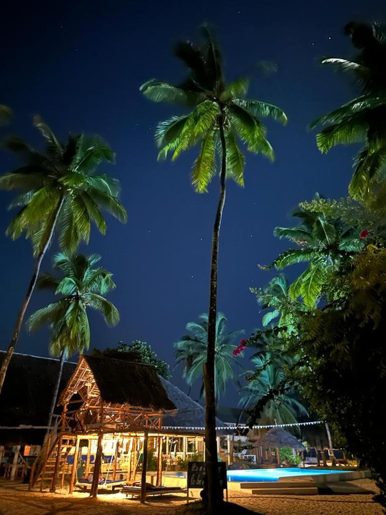 Photo 100