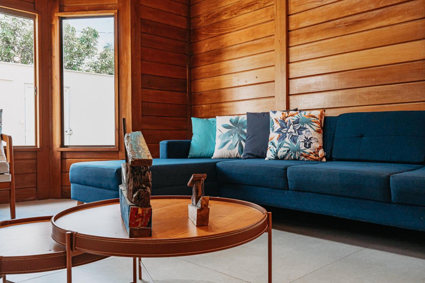 casadecastelhanos, Quadra do MAR de CASTELHANOS, 4 suítes com AR, Churrasqueira, Piscina, Hidromassagem, Cozinha INTEGRADA GOURMET Ideal para FAMÍLIA E AMI