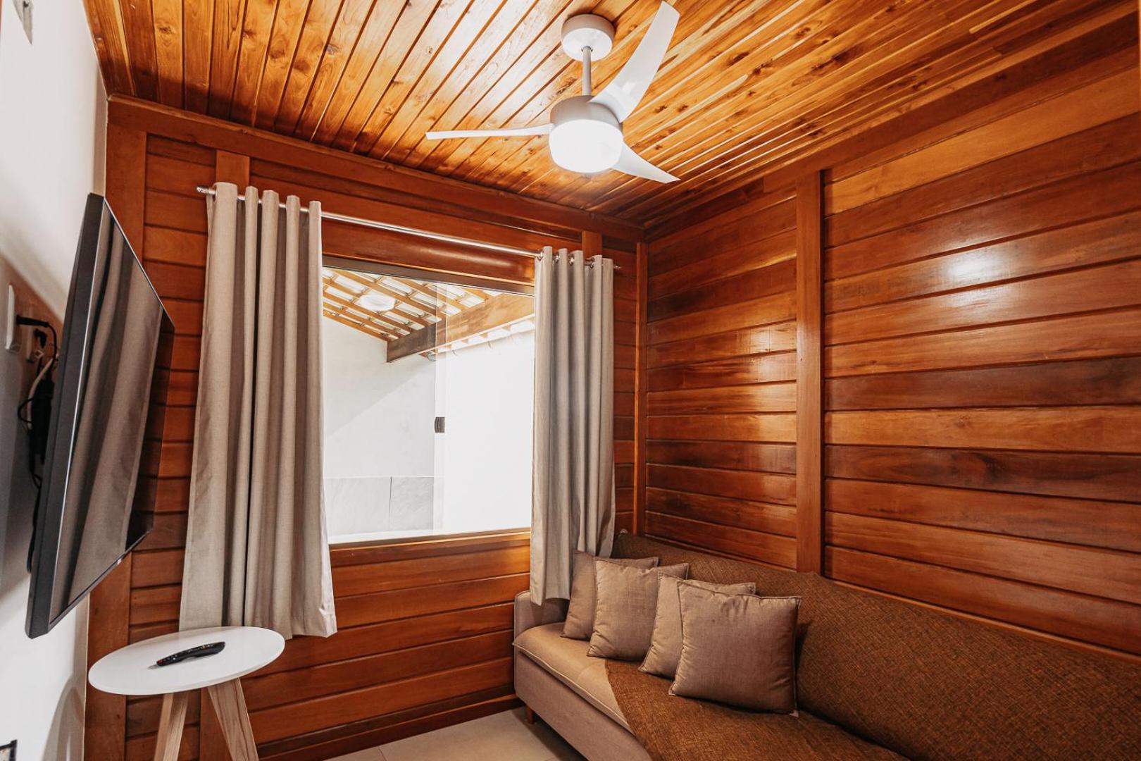 casadecastelhanos, Quadra do MAR de CASTELHANOS, 4 suítes com AR, Churrasqueira, Piscina, Hidromassagem, Cozinha INTEGRADA GOURMET Ideal para FAMÍLIA E AMI