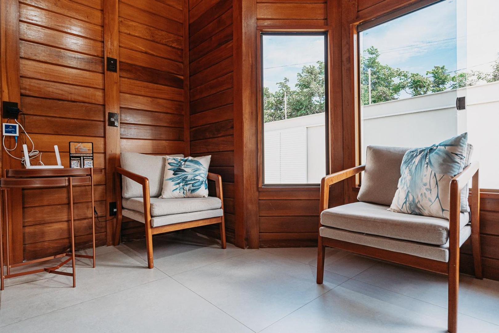 casadecastelhanos, Quadra do MAR de CASTELHANOS, 4 suítes com AR, Churrasqueira, Piscina, Hidromassagem, Cozinha INTEGRADA GOURMET Ideal para FAMÍLIA E AMI