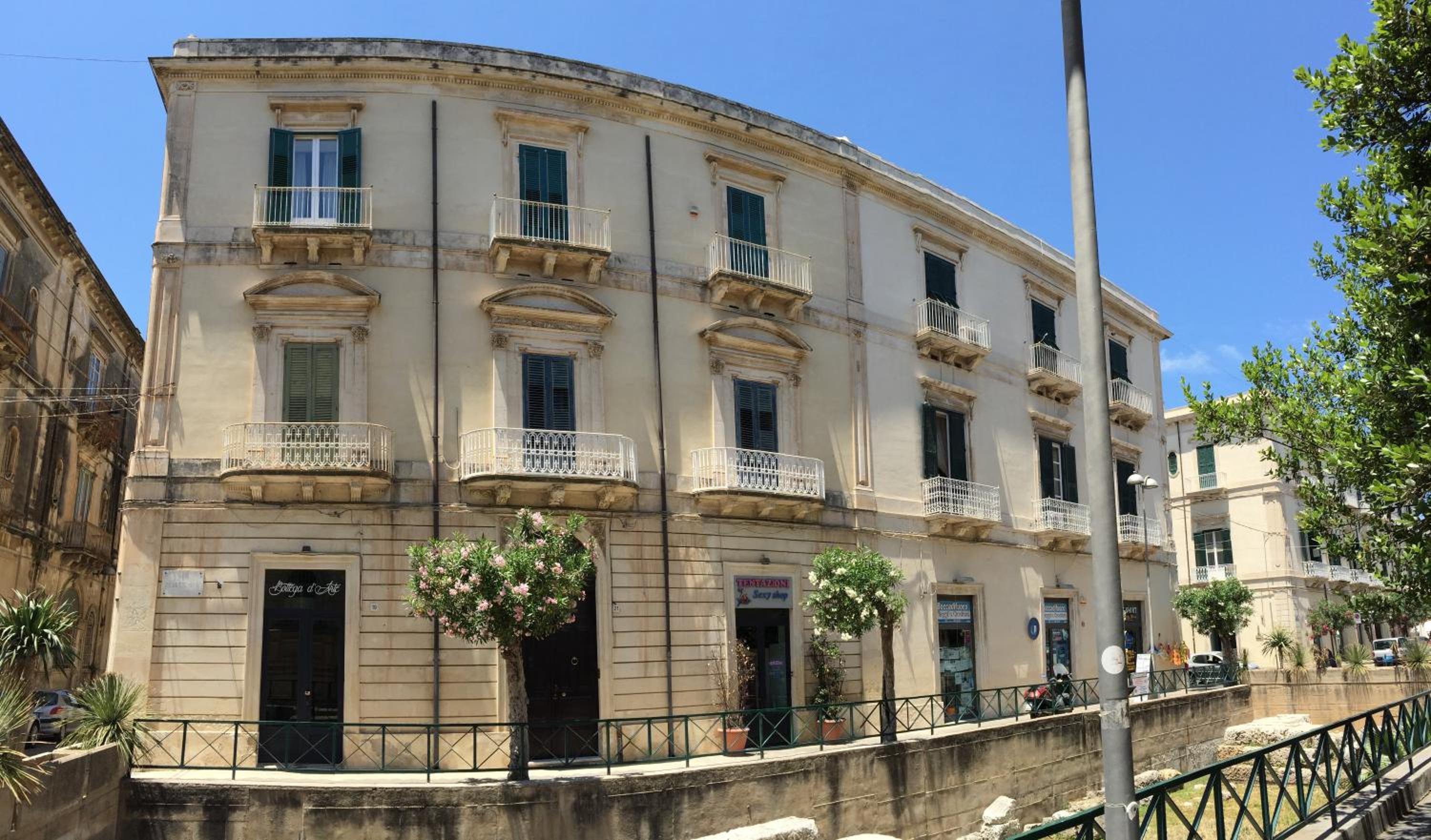 varcOrtigia Bed and Breakfast