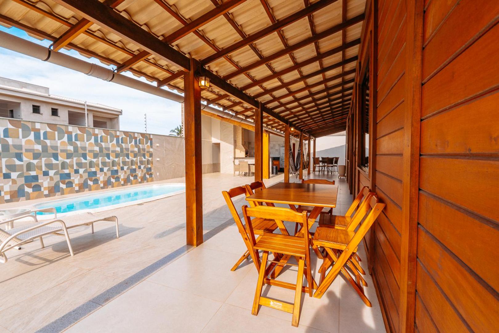 casadecastelhanos, Quadra do MAR de CASTELHANOS, 4 suítes com AR, Churrasqueira, Piscina, Hidromassagem, Cozinha INTEGRADA GOURMET Ideal para FAMÍLIA E AMI