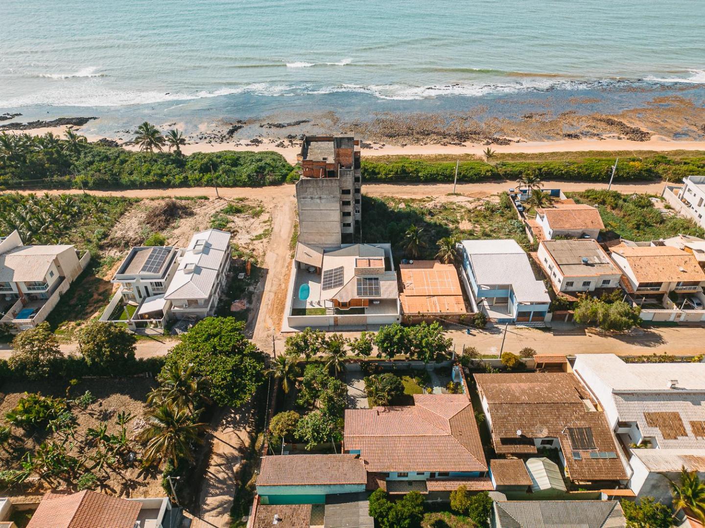 casadecastelhanos, Quadra do MAR de CASTELHANOS, 4 suítes com AR, Churrasqueira, Piscina, Hidromassagem, Cozinha INTEGRADA GOURMET Ideal para FAMÍLIA E AMI