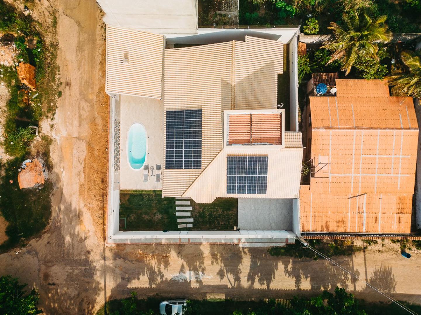 casadecastelhanos, Quadra do MAR de CASTELHANOS, 4 suítes com AR, Churrasqueira, Piscina, Hidromassagem, Cozinha INTEGRADA GOURMET Ideal para FAMÍLIA E AMI