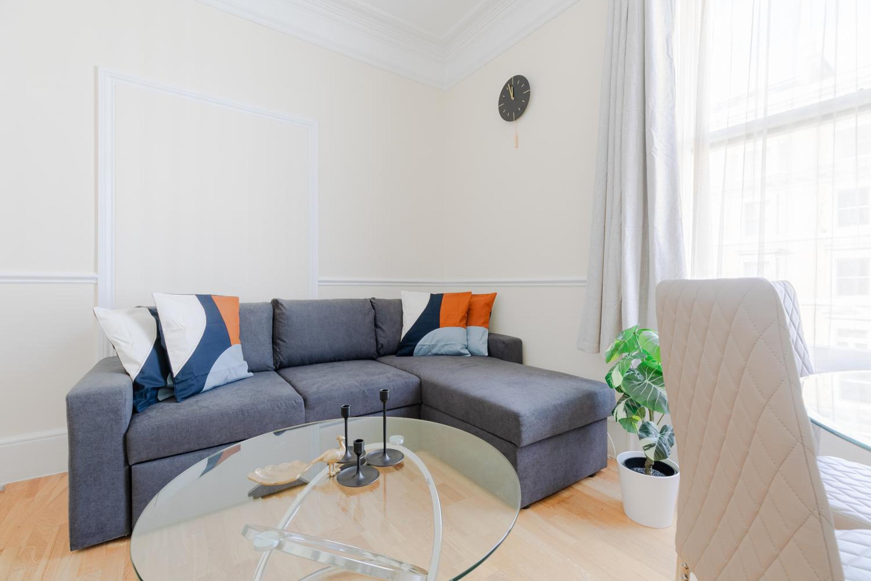 Natural History Museum Apartments