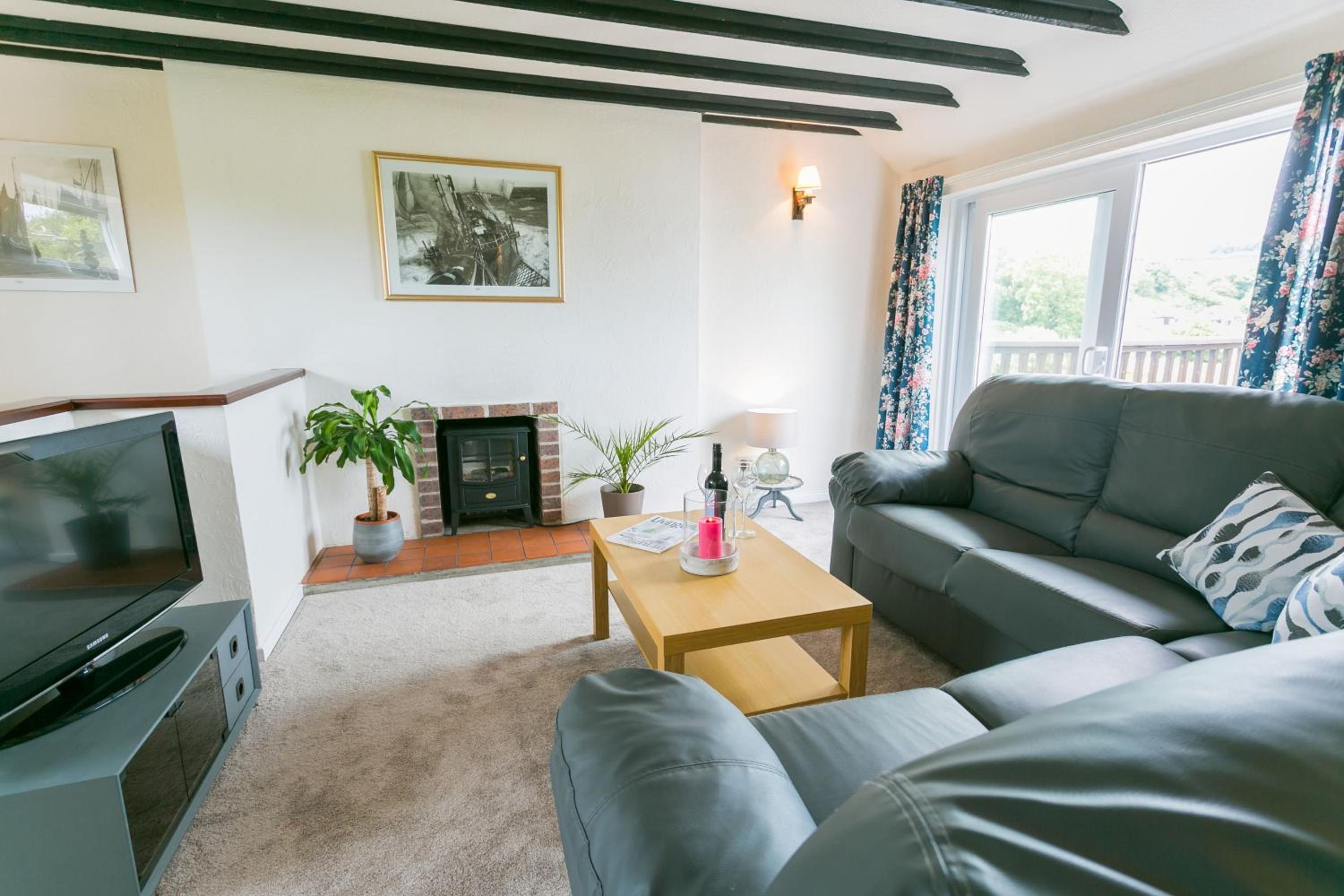 Dinas Cottage
