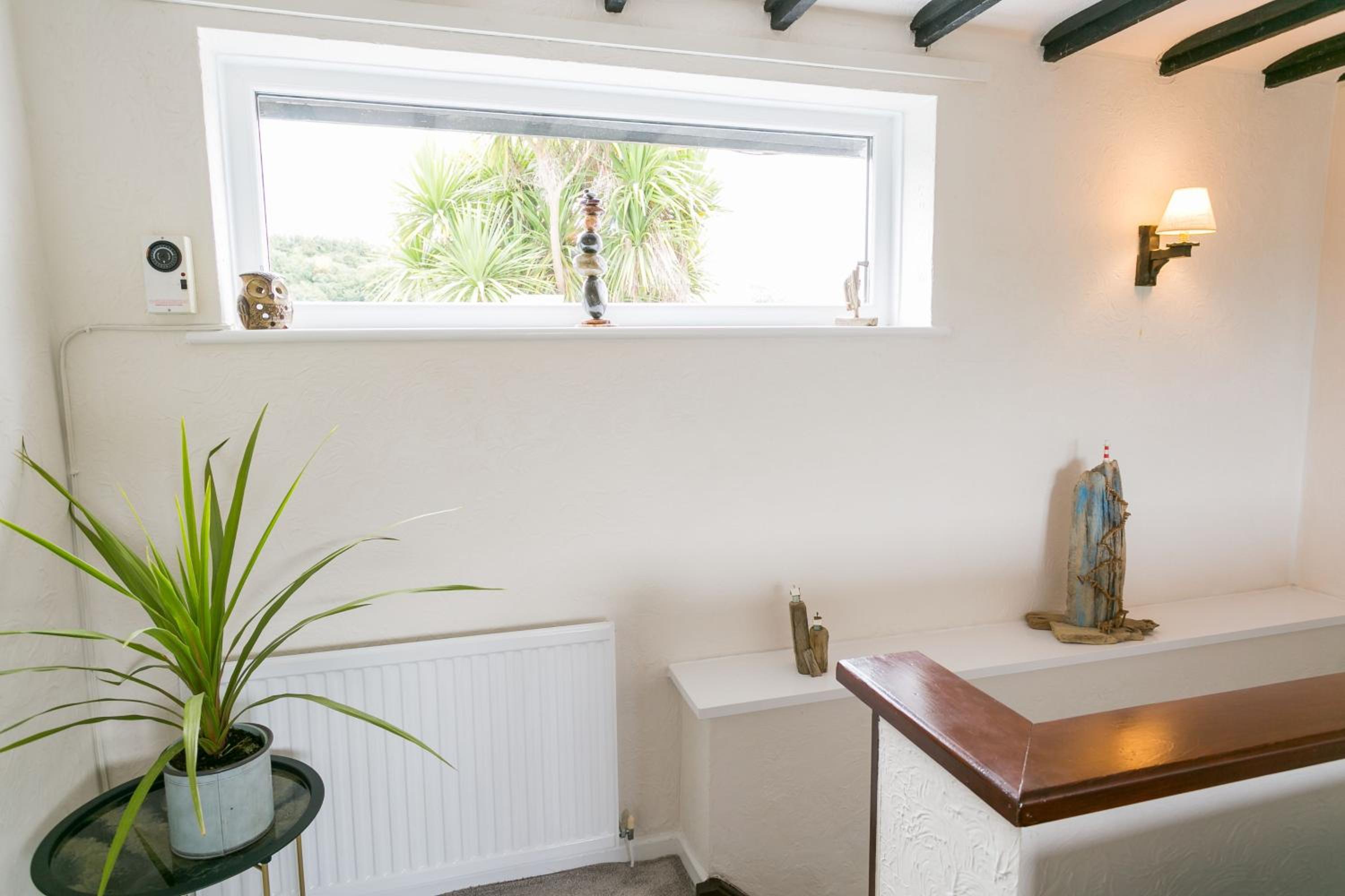 Dinas Cottage