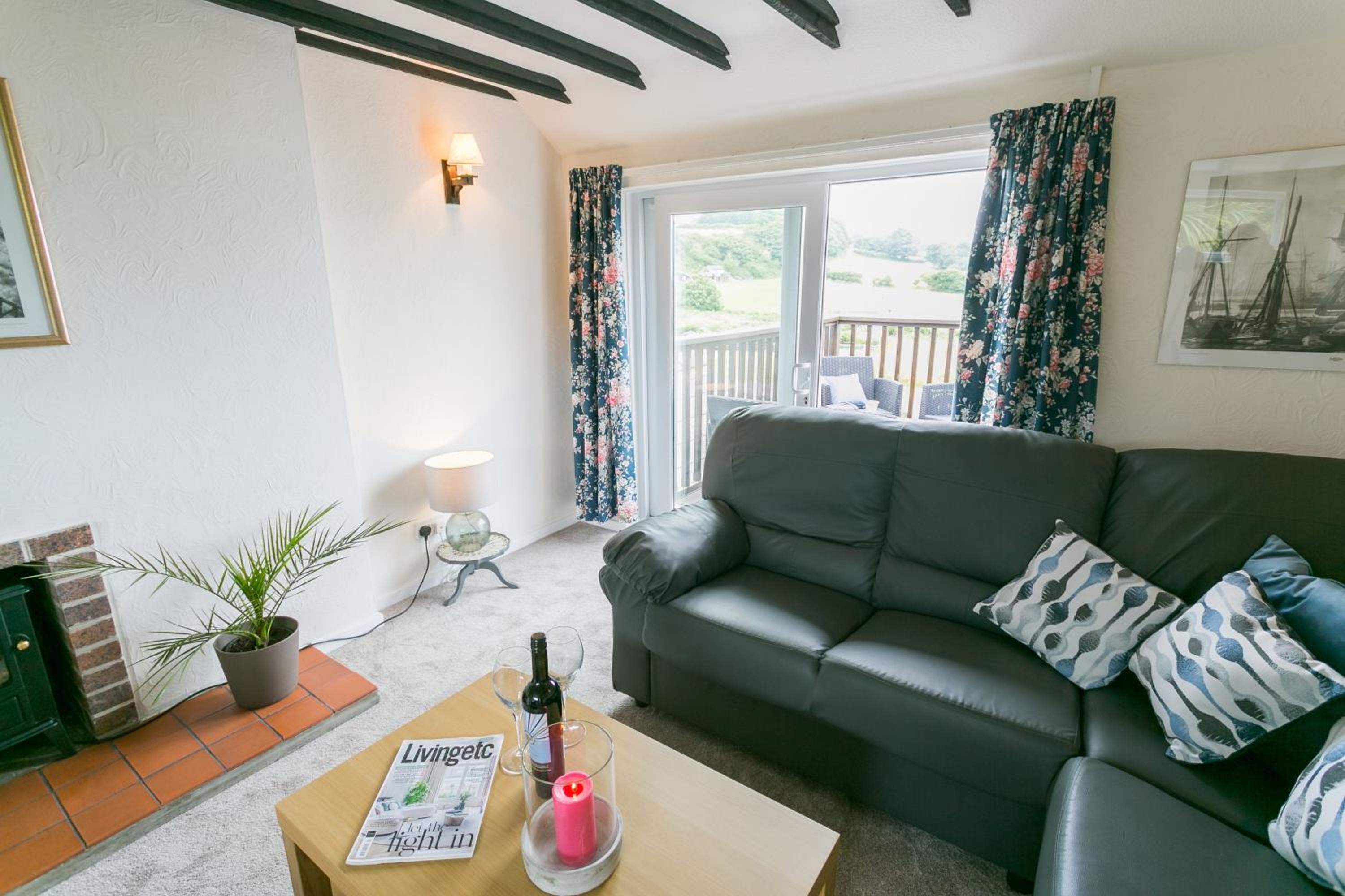 Dinas Cottage