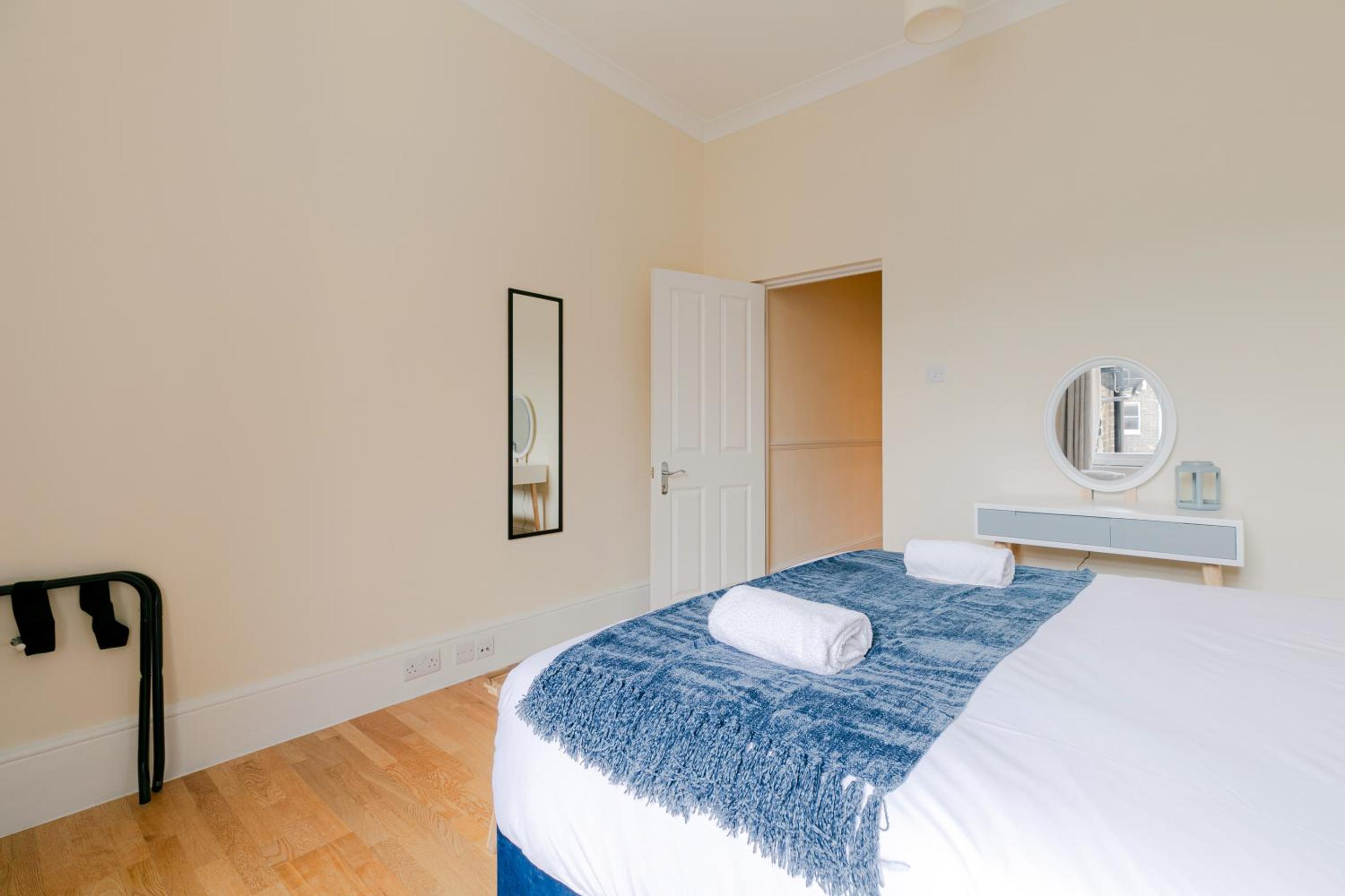 Natural History Museum Apartments