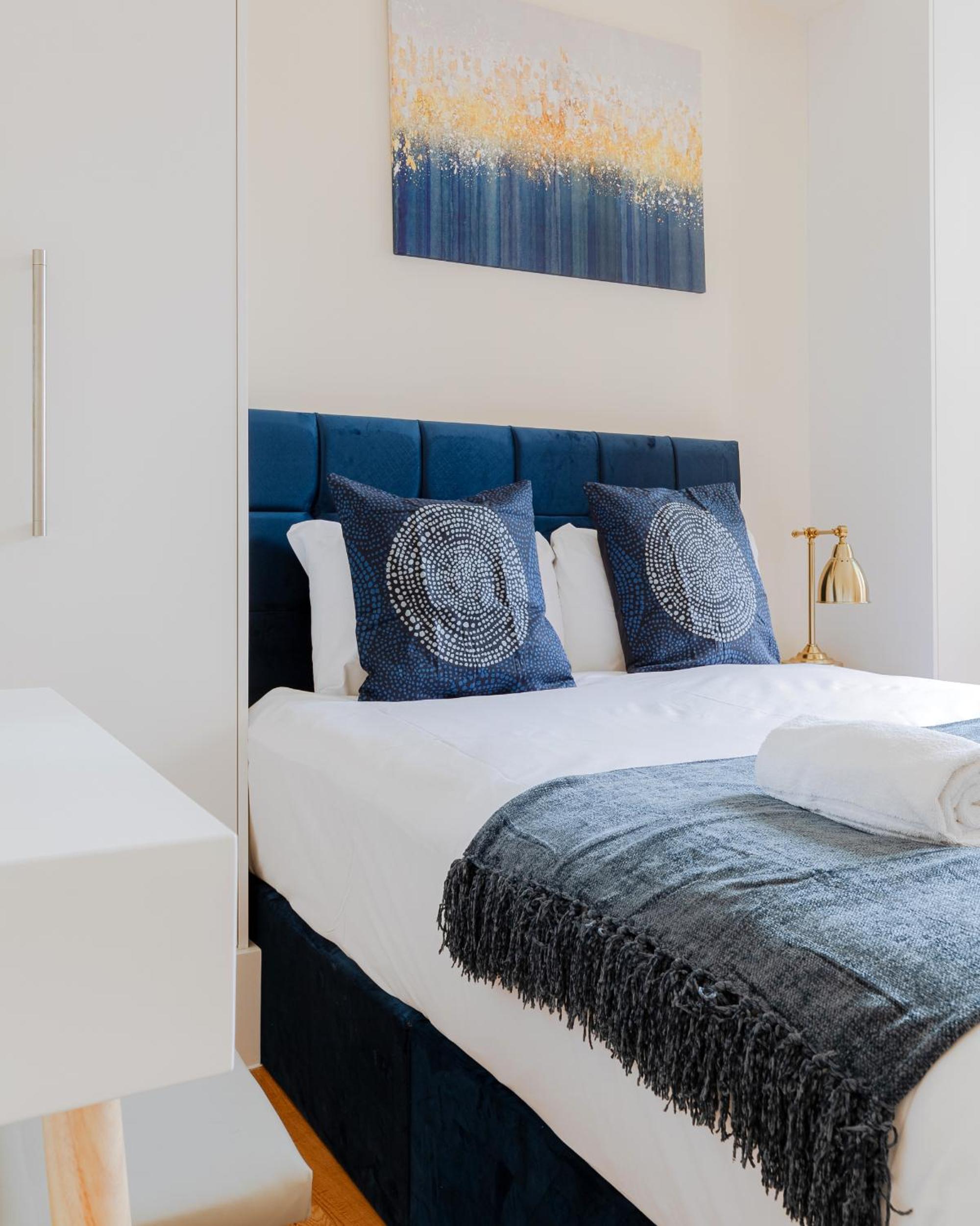 Natural History Museum Apartments