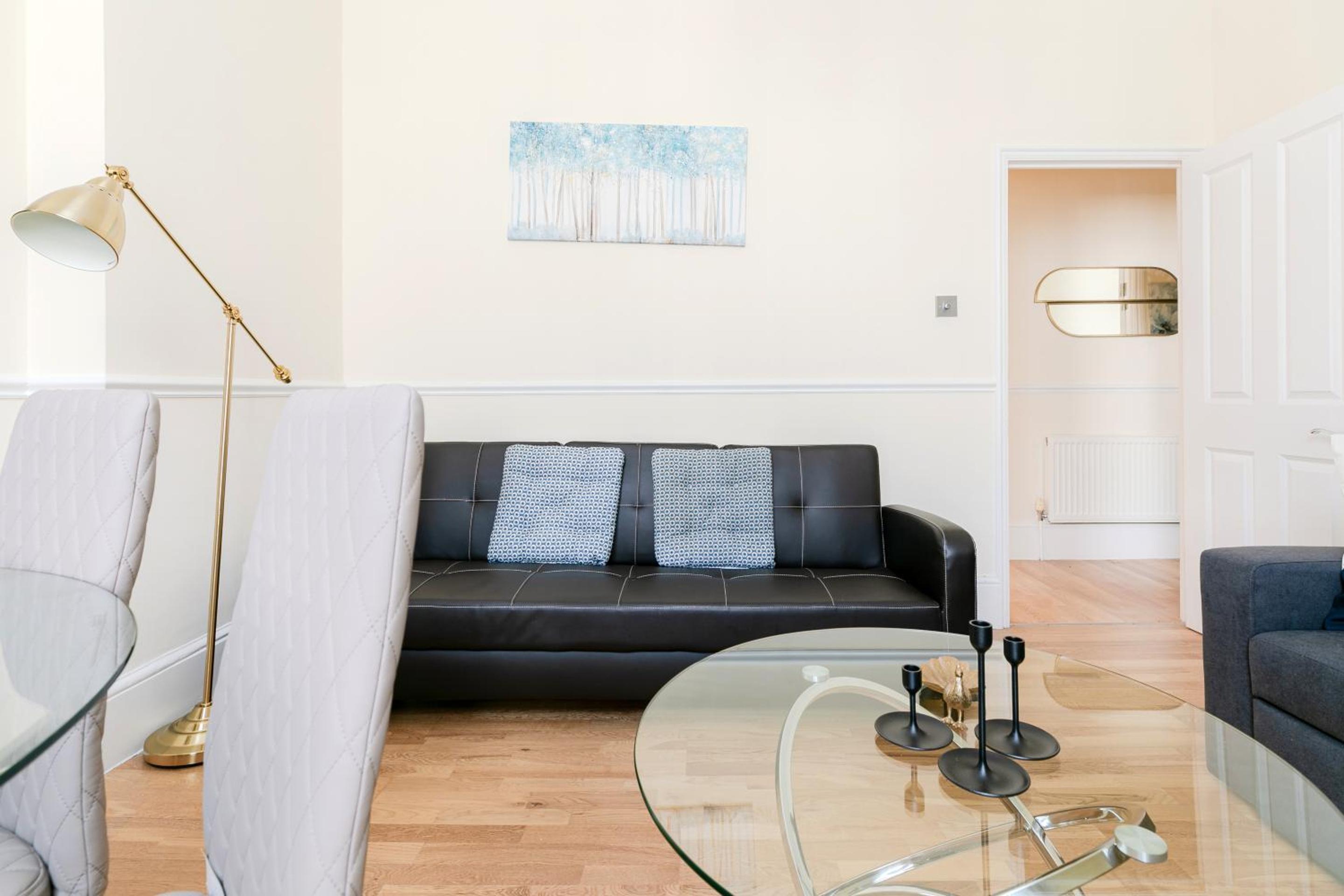 Natural History Museum Apartments