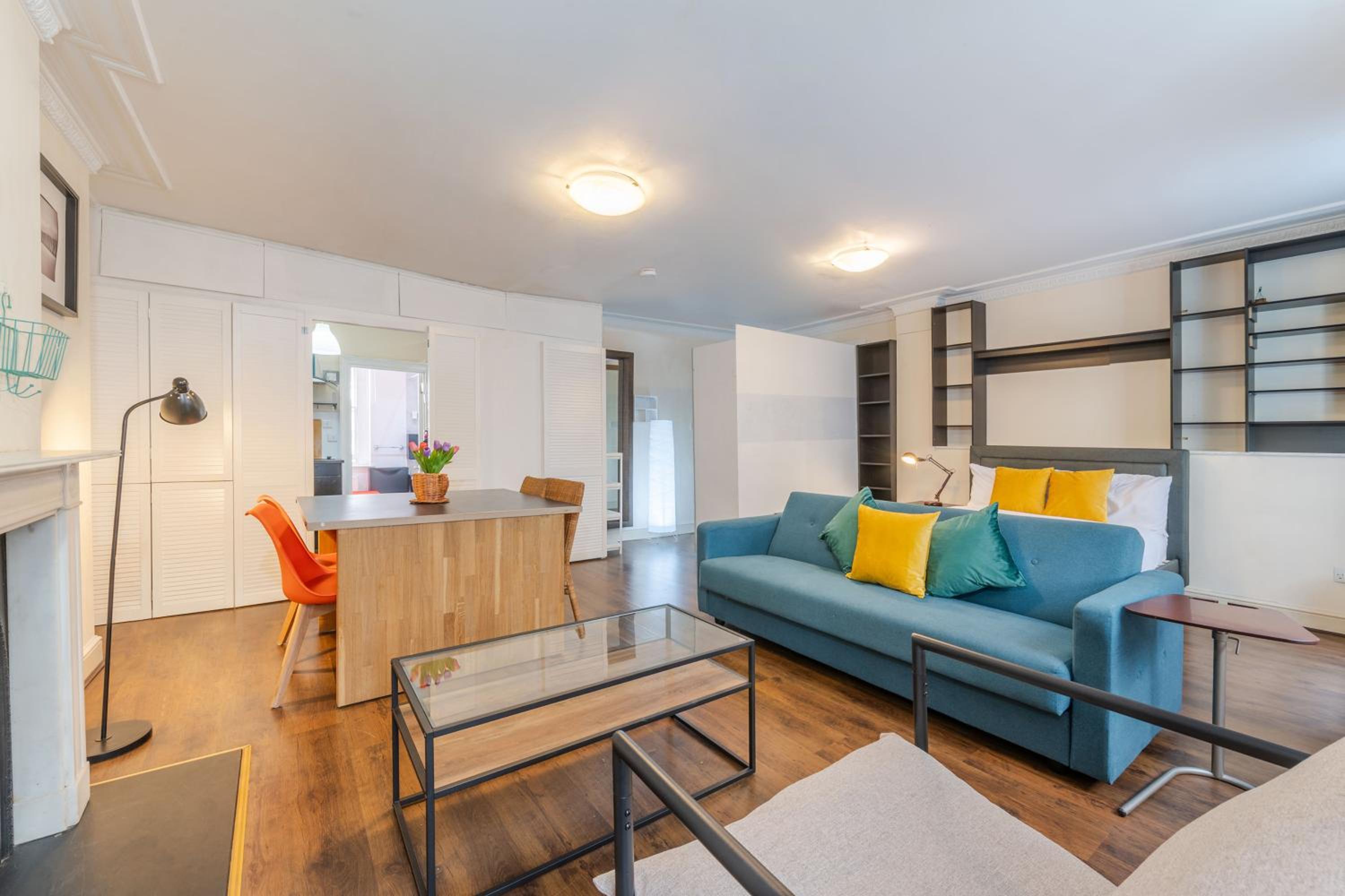 Luxury Apartments Trafalgar Square Embankment Collection