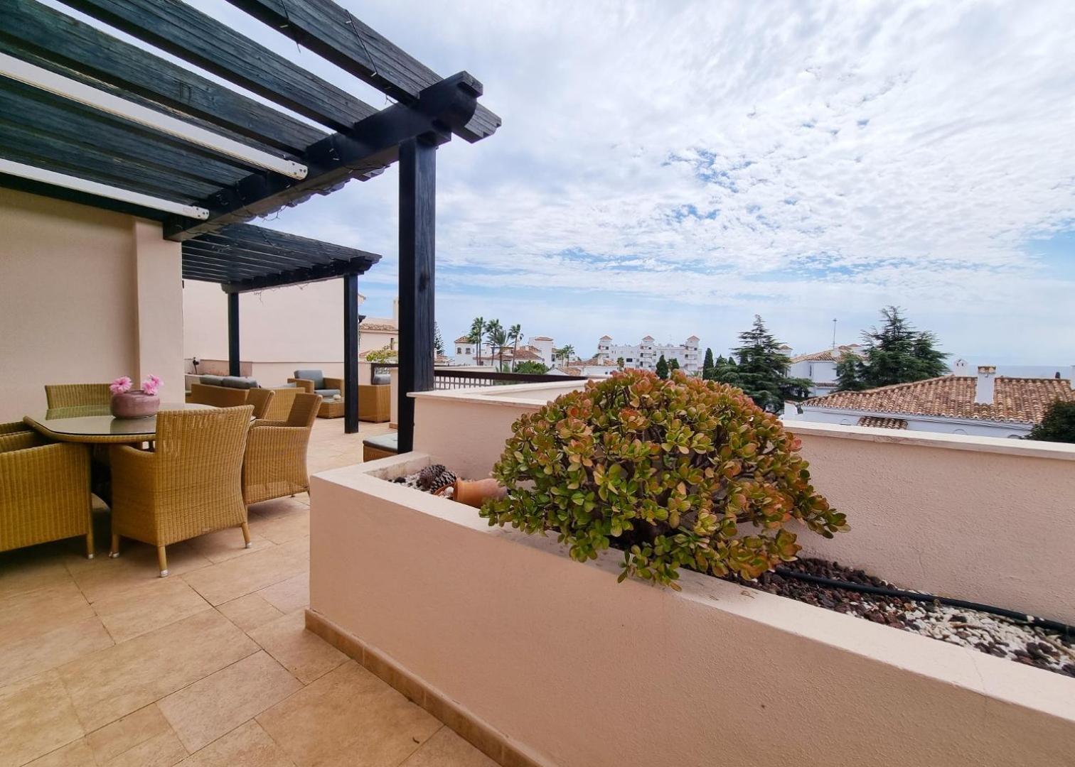 Luxury Penthouse in Medina Banus