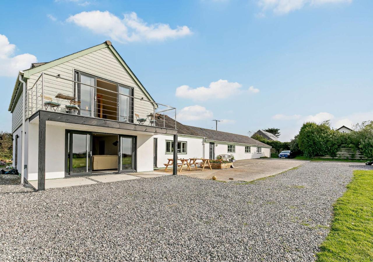 5 Bed in St. Merryn oc-t27899