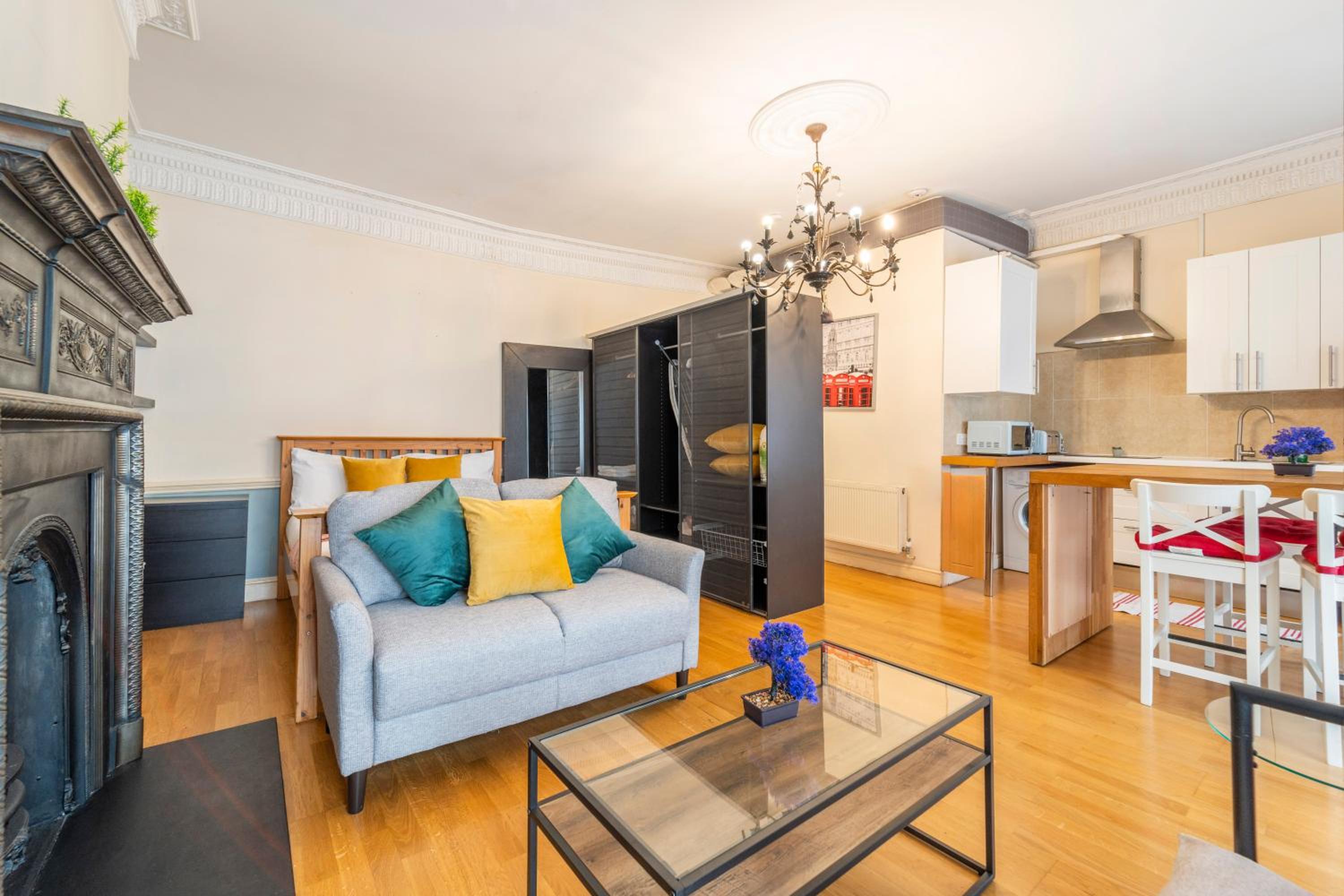 Luxury Apartments Trafalgar Square Embankment Collection