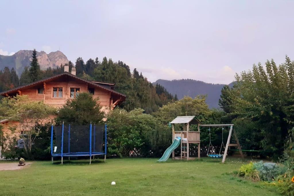 Studio dans un chalet avec jardin privatif