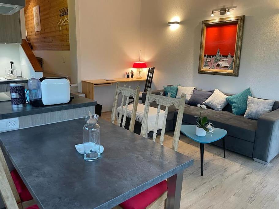 Studio dans un chalet avec jardin privatif